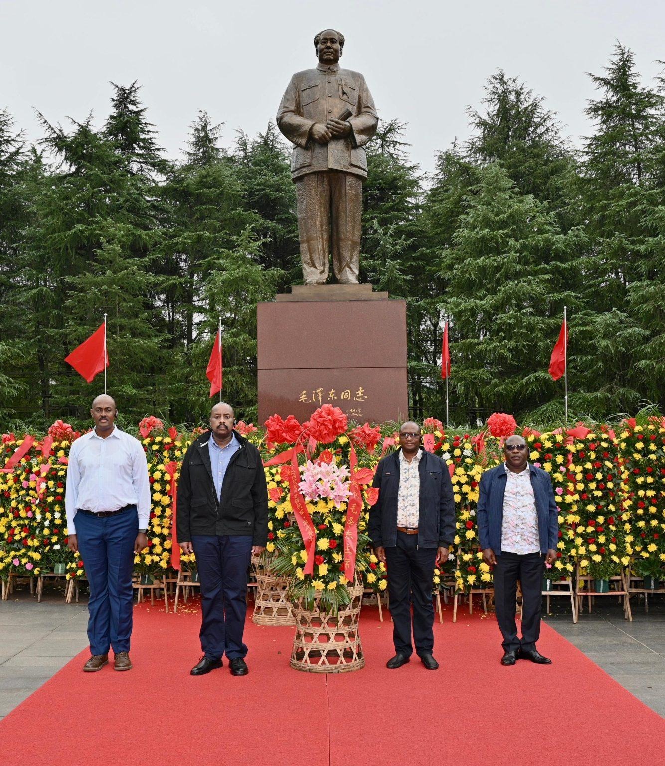 Gen Muhoozi Kainerugaba Pays Historic Visit to Chairman Mao Zedong’s Birthplace