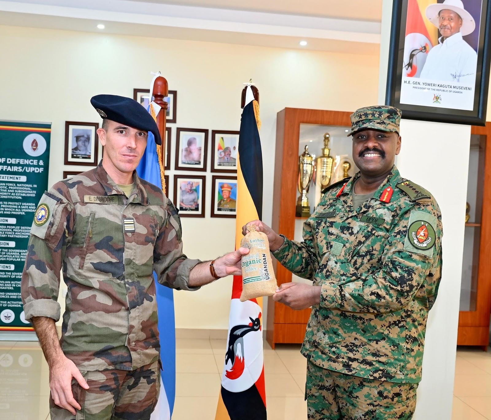 New French Defence Attaché Pays Introductory Courtesy Call on CDF